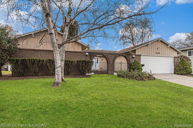 538 Autumn Drive, Flushing, MI 48433