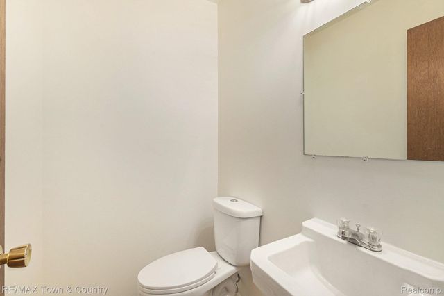 538 Autumn Drive, Flushing, MI 48433