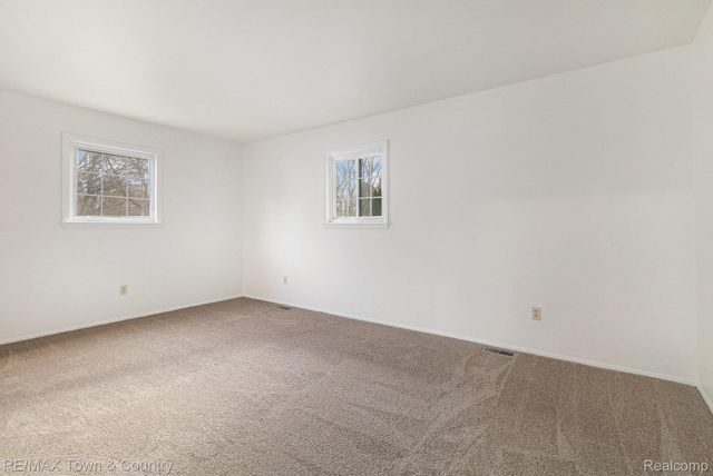 538 Autumn Drive, Flushing, MI 48433