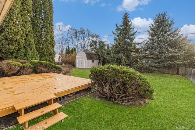 538 Autumn Drive, Flushing, MI 48433