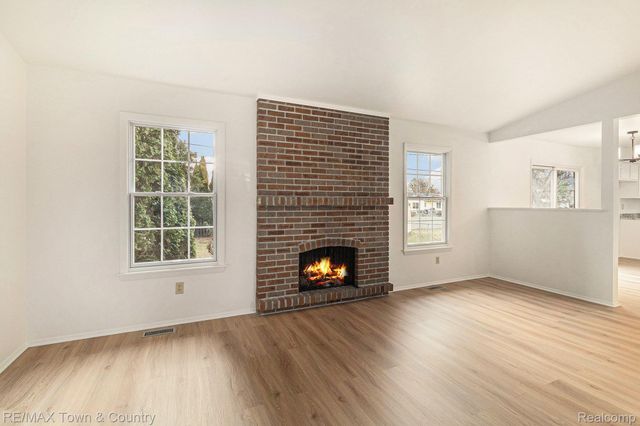 538 Autumn Drive, Flushing, MI 48433