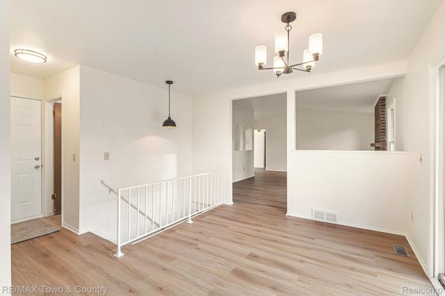 538 Autumn Drive, Flushing, MI 48433