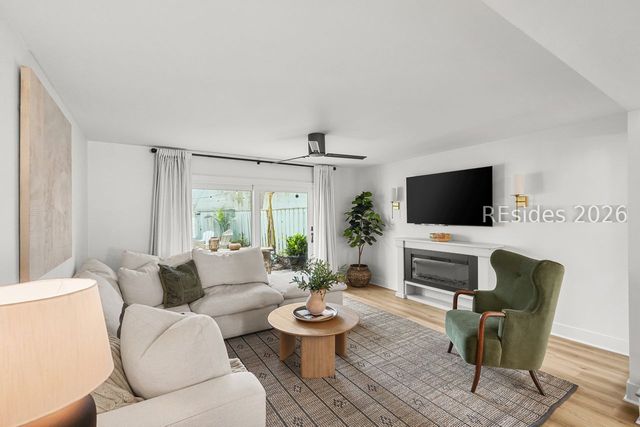 2 William Hilton Pkwy Apt 506, Hilton Head Island, SC 29926