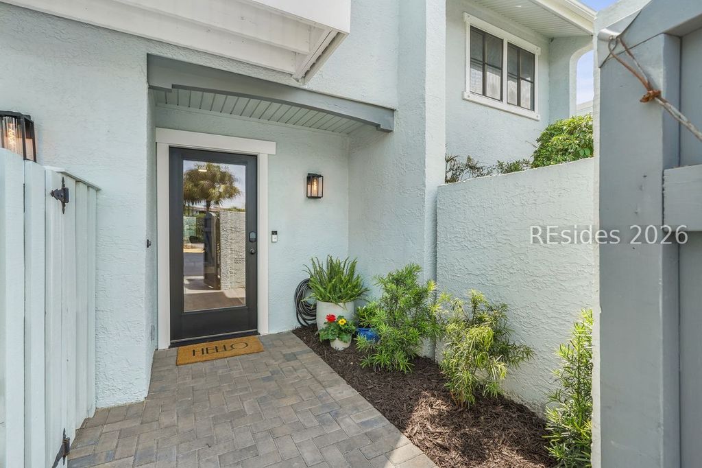 2 William Hilton Pkwy Apt 506, Hilton Head Island, SC 29926