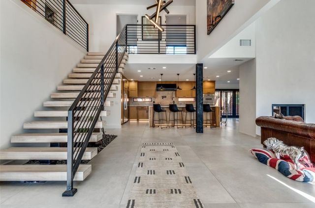 9611 Fallbrook Drive, Dallas, TX 75243