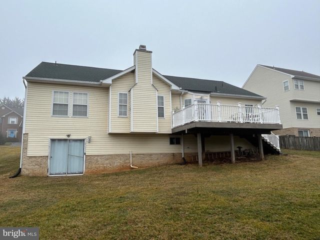 293 PASTORAL CT, Martinsburg, WV 25403