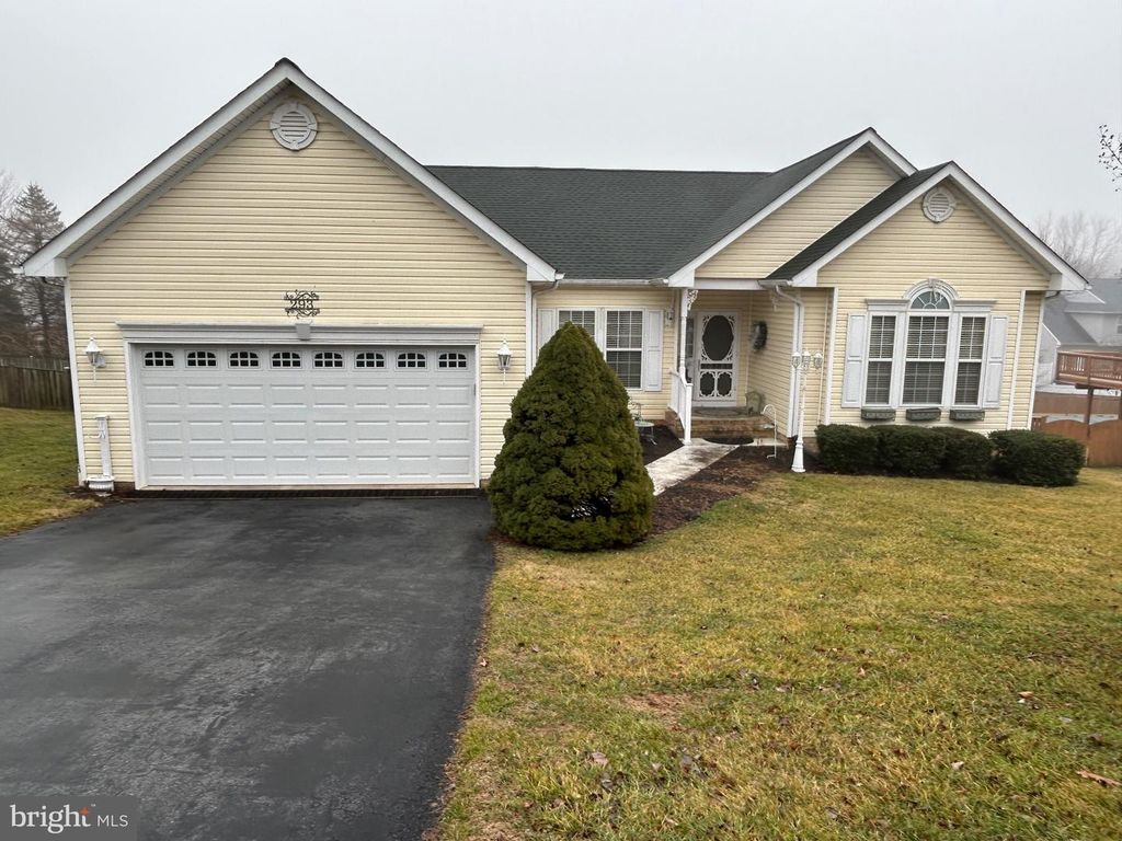 293 PASTORAL CT, Martinsburg, WV 25403