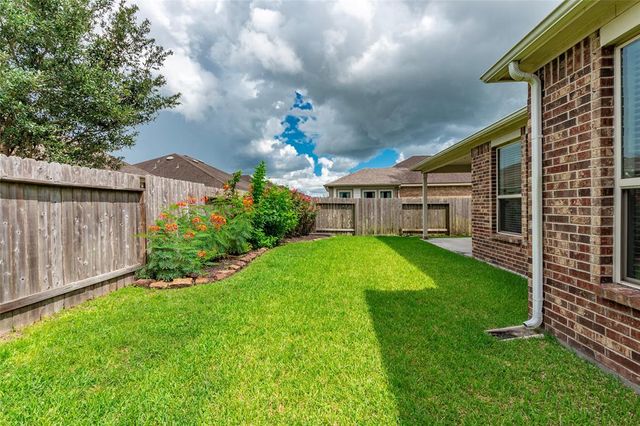 1531 Tuscan Village Drive, League City, TX 77573