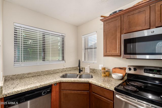 4201 N 20TH Street 216, Phoenix, AZ 85016