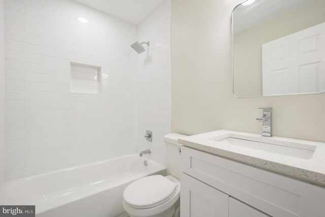 1546 RIDGELY DR, Edgewater, MD 21037