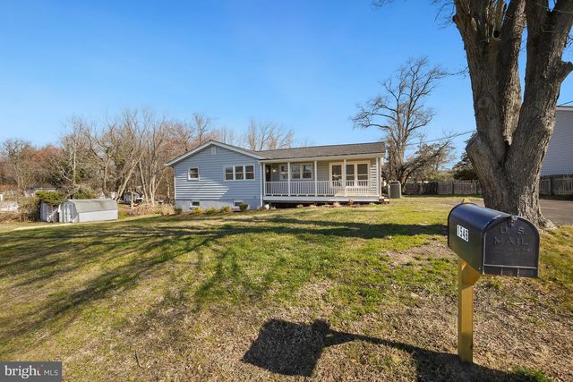 1546 RIDGELY DR, Edgewater, MD 21037