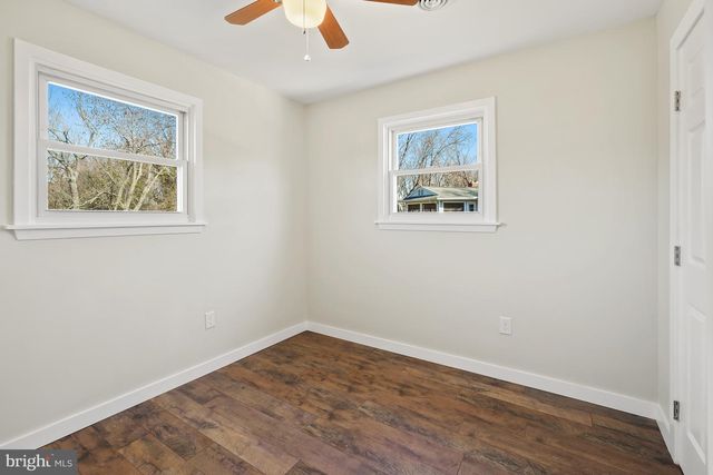 1546 RIDGELY DR, Edgewater, MD 21037