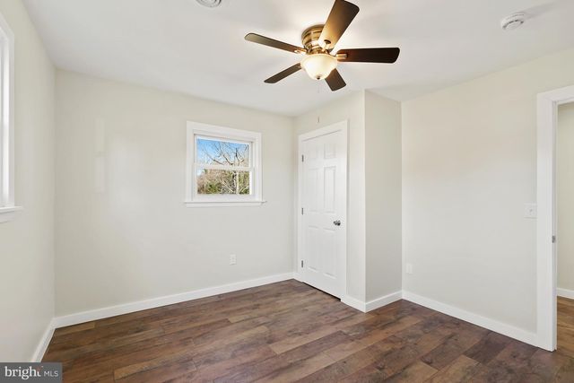 1546 RIDGELY DR, Edgewater, MD 21037