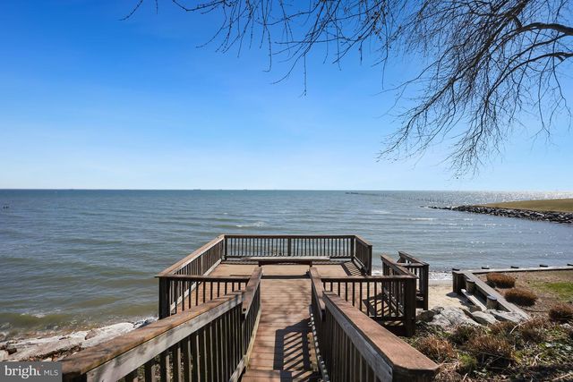 1546 RIDGELY DR, Edgewater, MD 21037