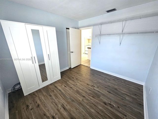 10790 SW 46th St 10790, Miami, FL 33165