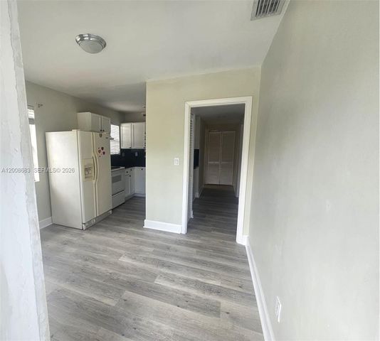 10790 SW 46th St 10790, Miami, FL 33165