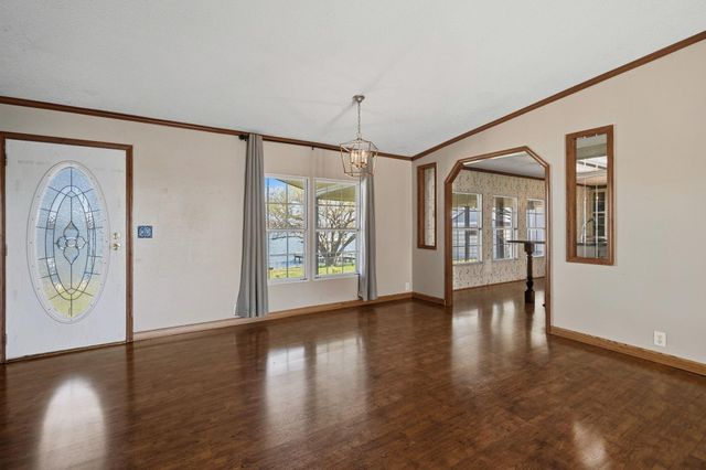 207 Vivian Road, Onalaska, TX 77360