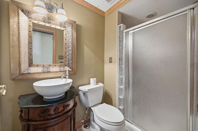 207 Vivian Road, Onalaska, TX 77360