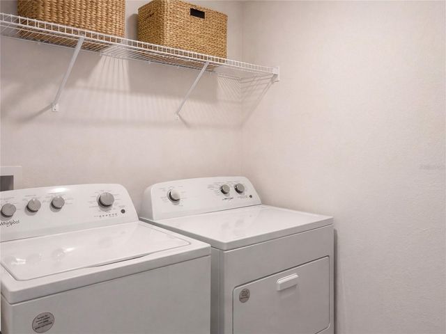 3419 HILLTOP CIRCLE, Bradenton, FL 34211