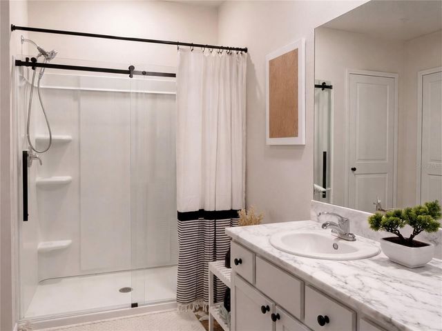 3419 HILLTOP CIRCLE, Bradenton, FL 34211