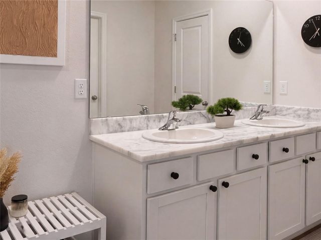 3419 HILLTOP CIRCLE, Bradenton, FL 34211