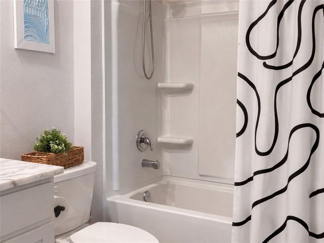 3419 HILLTOP CIRCLE, Bradenton, FL 34211