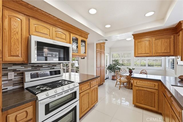 1715 Calle De Oro, Pomona, CA 91768