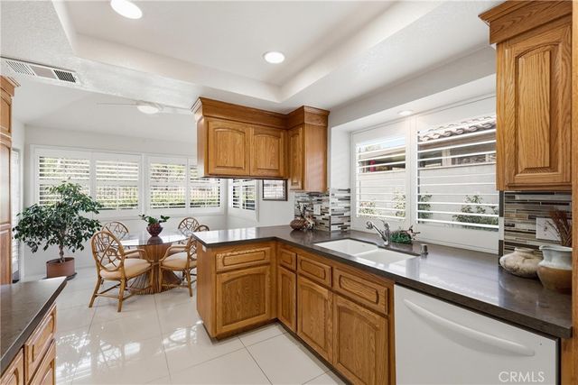 1715 Calle De Oro, Pomona, CA 91768