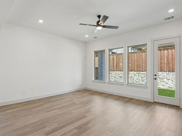 6904 Crystal Springs Drive, Mckinney, TX 75070