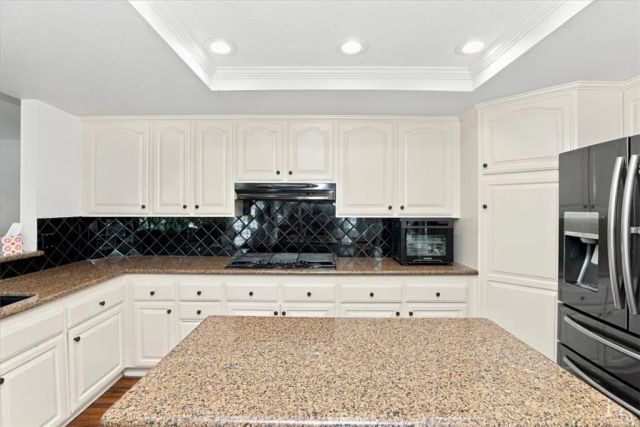 7024 Roddick Drive, Highland, CA 92346
