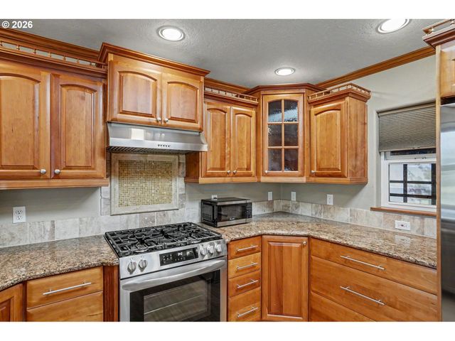 3875 TRAILBLAZER Pl, Salem, OR 97317