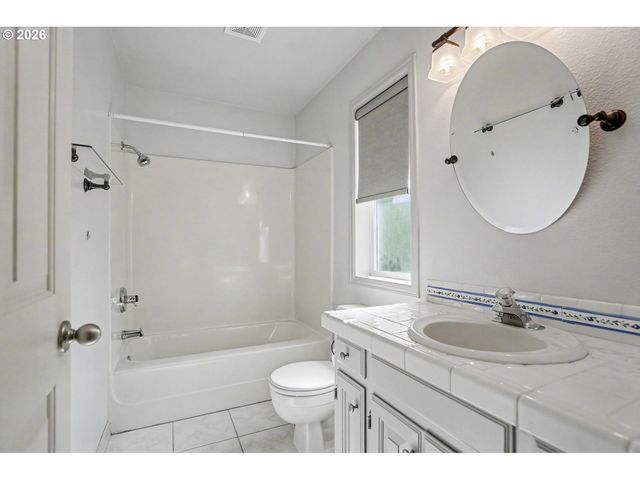 3875 TRAILBLAZER Pl, Salem, OR 97317
