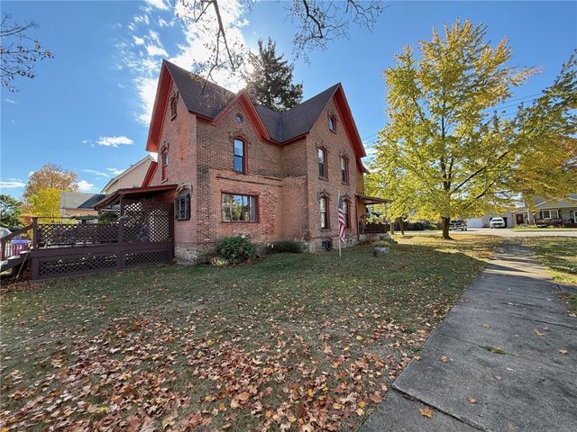 17 East Main Street, Canisteo, NY 14823