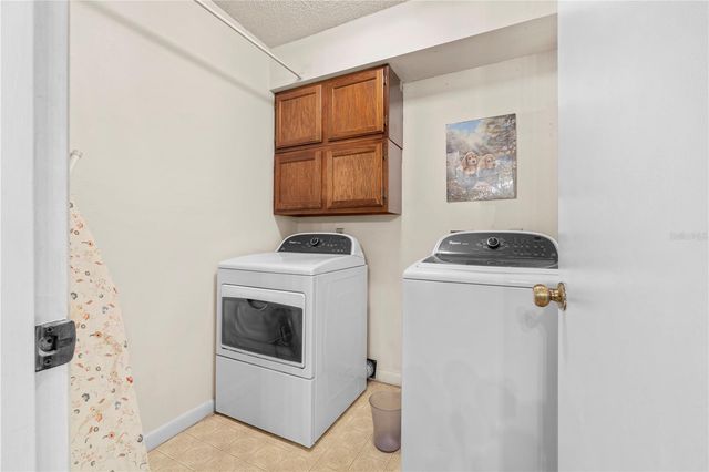 515 FAIRWAYS LANE B, Ocala, FL 34472