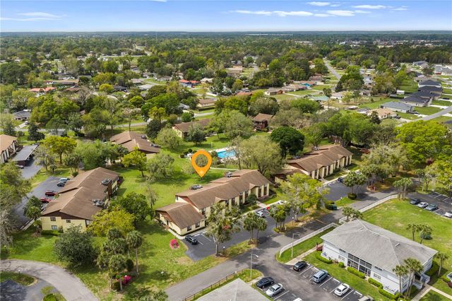 515 FAIRWAYS LANE B, Ocala, FL 34472