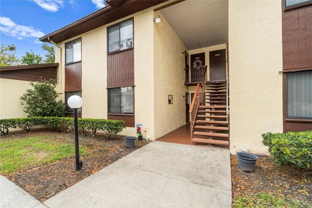 515 FAIRWAYS LANE B, Ocala, FL 34472