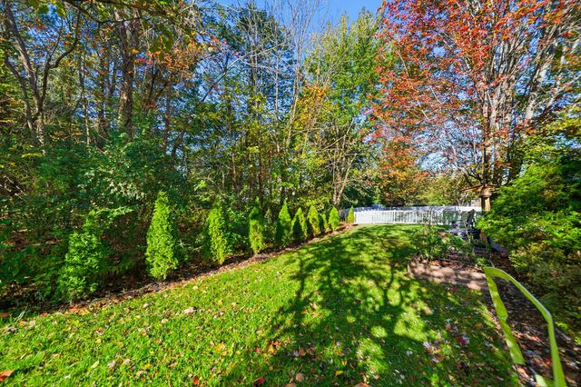 7559 Burgstresser Court, Canal Winchester, OH 43110