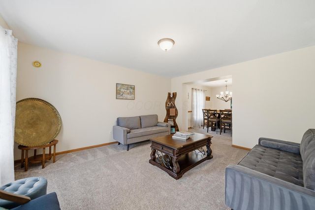 7559 Burgstresser Court, Canal Winchester, OH 43110