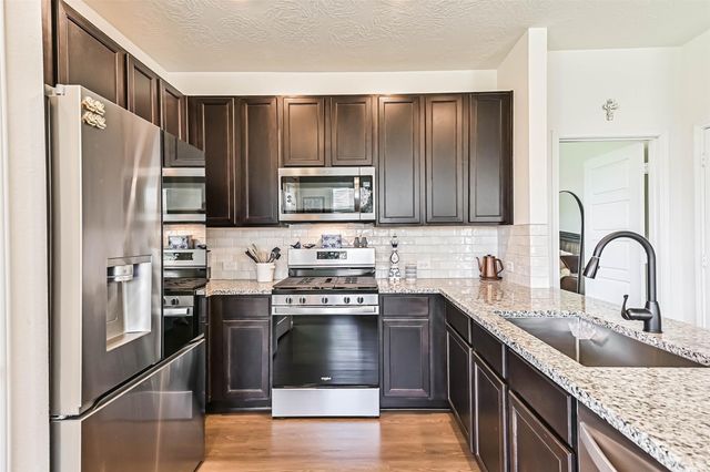 704 Allana Lane, Alvin, TX 77511
