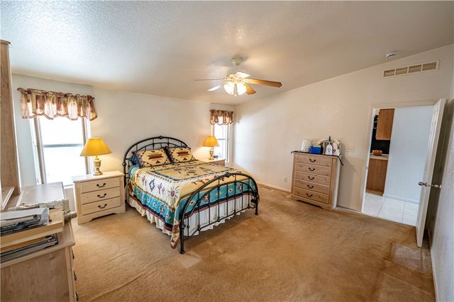 4805 N Van Nuys Road, Kingman, AZ 86409