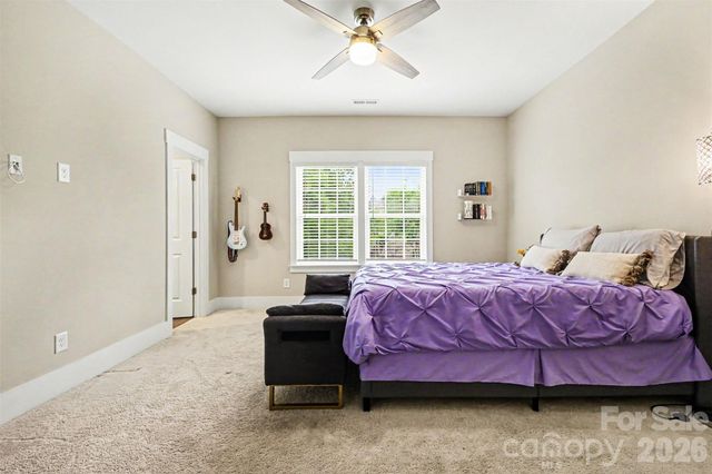 4002 Soleado Drive, Matthews, NC 28104