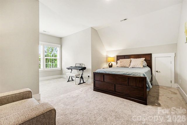 4002 Soleado Drive, Matthews, NC 28104