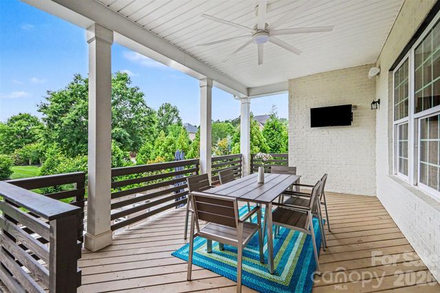 4002 Soleado Drive, Matthews, NC 28104