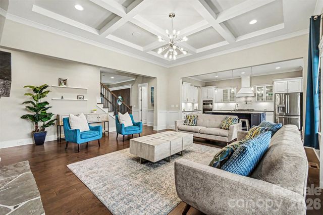 4002 Soleado Drive, Matthews, NC 28104