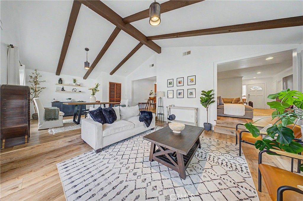 16249 Chatsworth, Granada Hills, CA 91344