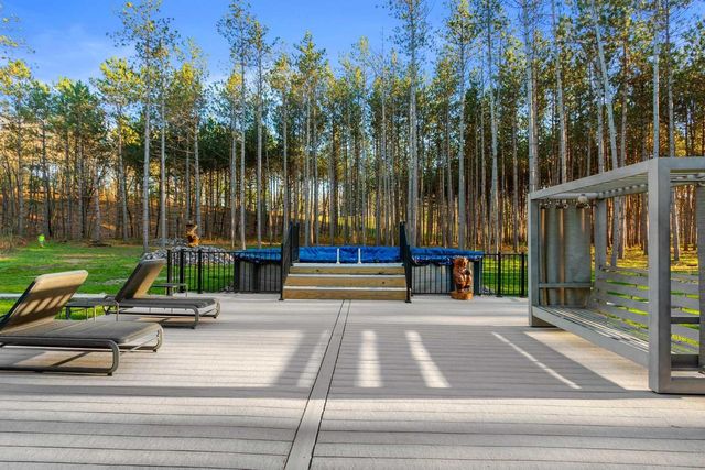 222 County Road Z, Nekoosa, WI 54457