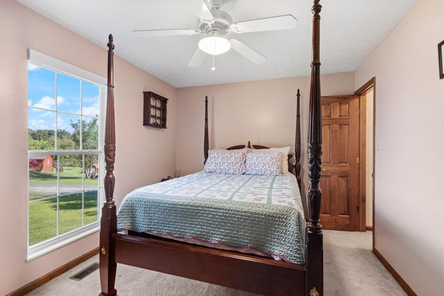 171 Cherokee Circle, Ten Mile, TN 37880