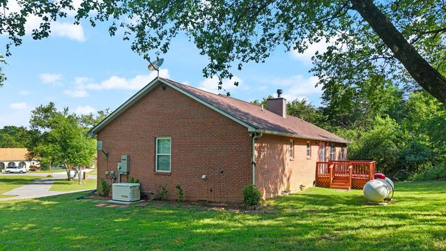171 Cherokee Circle, Ten Mile, TN 37880