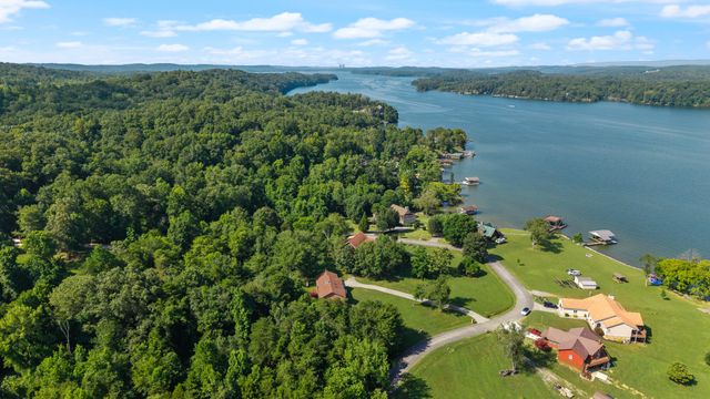 171 Cherokee Circle, Ten Mile, TN 37880
