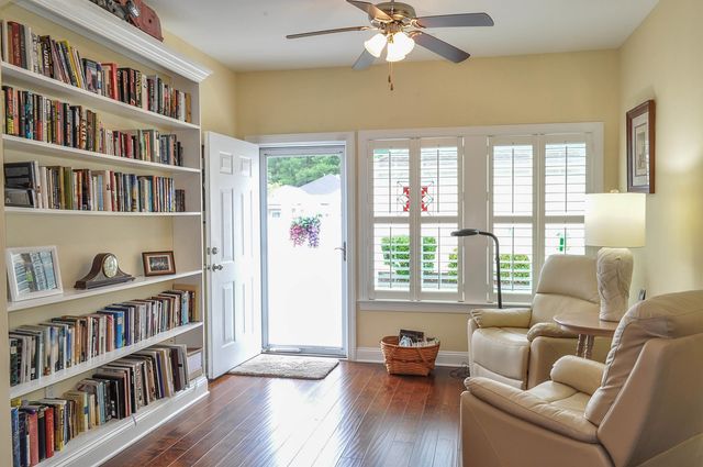 339 Arlington Circle, Murrells Inlet, SC 29576